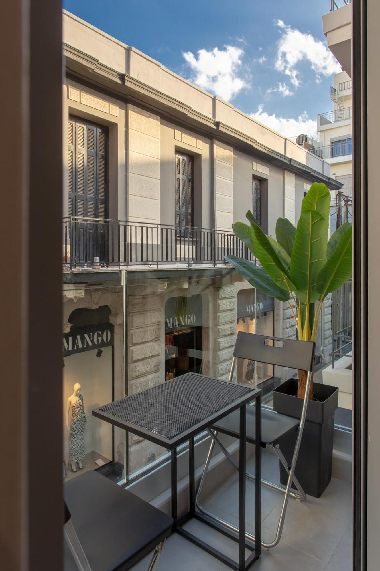 Sunflower Smartliving Suites Heraklion  Bagian luar foto